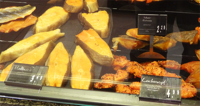 Heilbutt in Galeria Kaufhof, Alexanderplatz